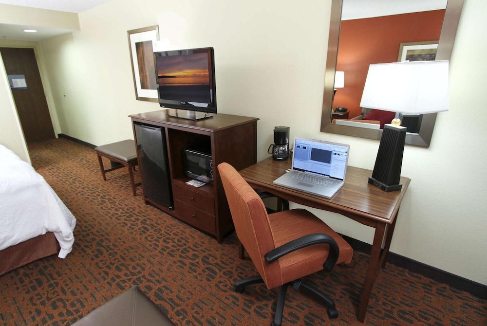 Hampton Inn Birmingham-Colonnade 280 Exterior photo