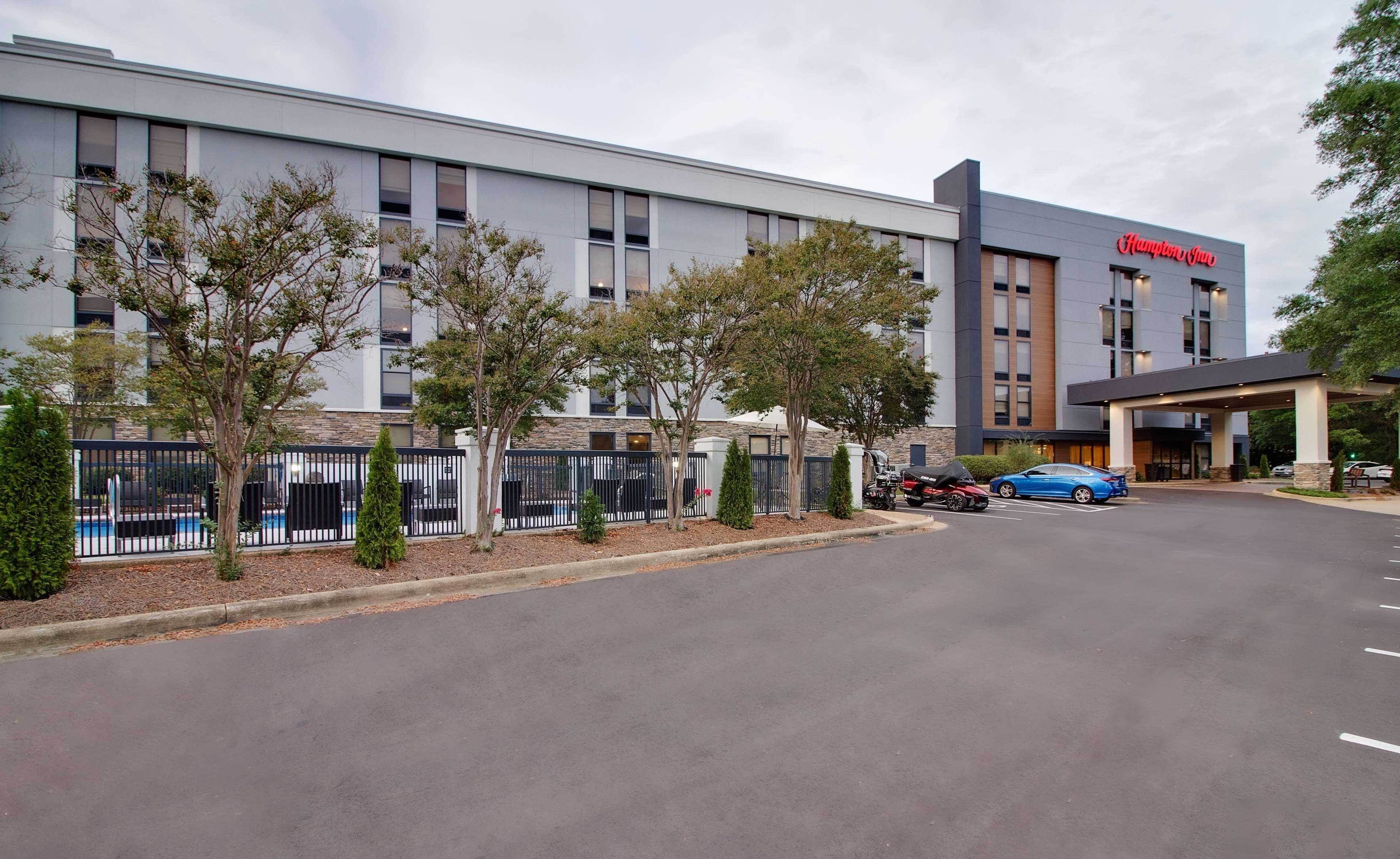 Hampton Inn Birmingham-Colonnade 280 Exterior photo