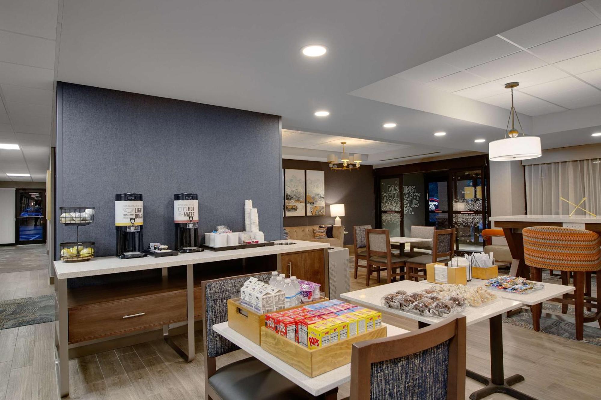 Hampton Inn Birmingham-Colonnade 280 Exterior photo